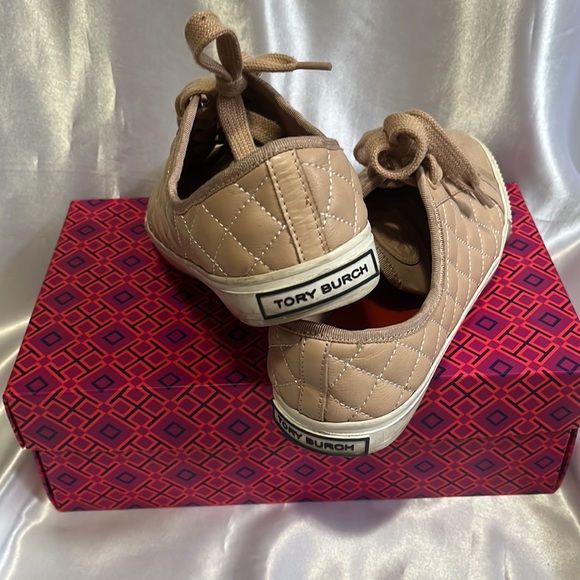 Tory Burch Blush 653 Caspe Quilted Sneaker-Vintage Mestico.Authentic. - Picture 2 of 10